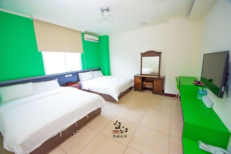Bedroom 2, Taijing Hotel, Lienkiang (Matsu Islands)