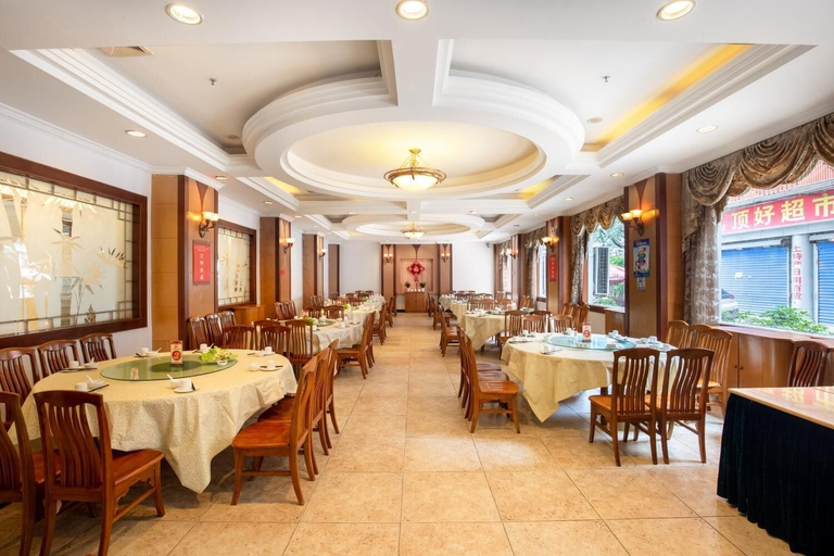 Food & Drinks 5, Yangshuo New Century Hotel VIP Building, Guilin