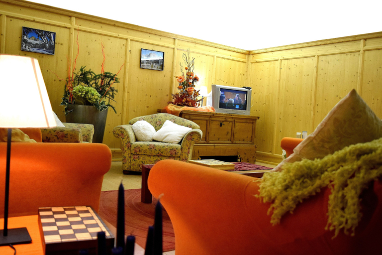 Others 5, Hotel Vajolet, Trento