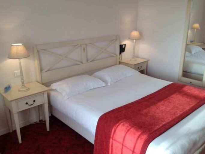 Bedroom 2, Brit Hotel Du Perche, Eure-et-Loir