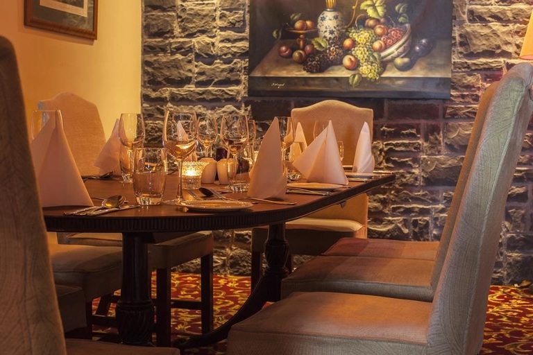 Food & Drinks 5, Greville Arms Hotel