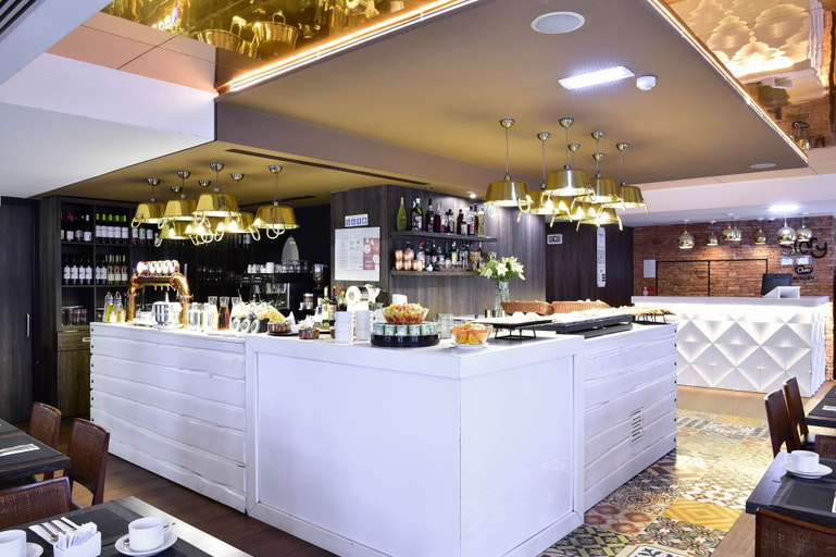 Food & Drinks 5, My Story Hotel Ouro, Lisbon