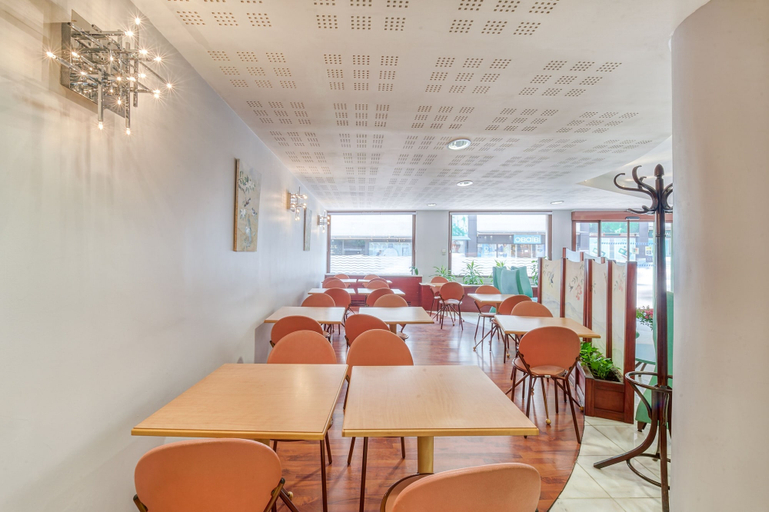 Food & Drinks 4, Hotel Des Deux Moulins, Haute-Vienne