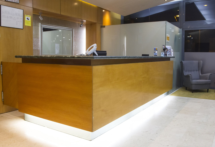 Others 4, Hotel Viladomat, Barcelona