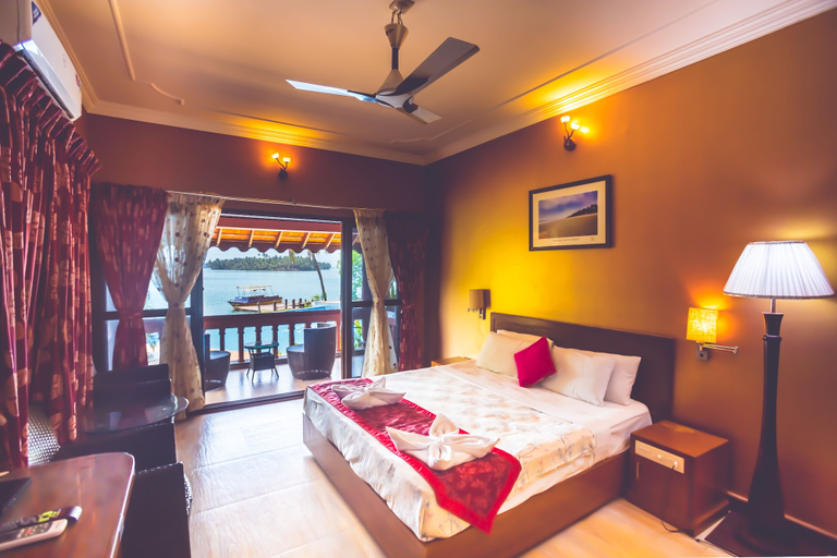 Bedroom 4, Paradise Lagoon, Udupi