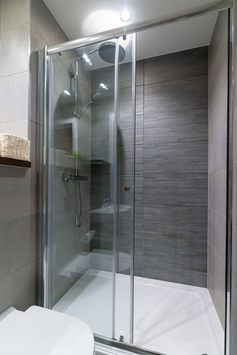 Bathroom 4, Luxury Townhouse, Manchester