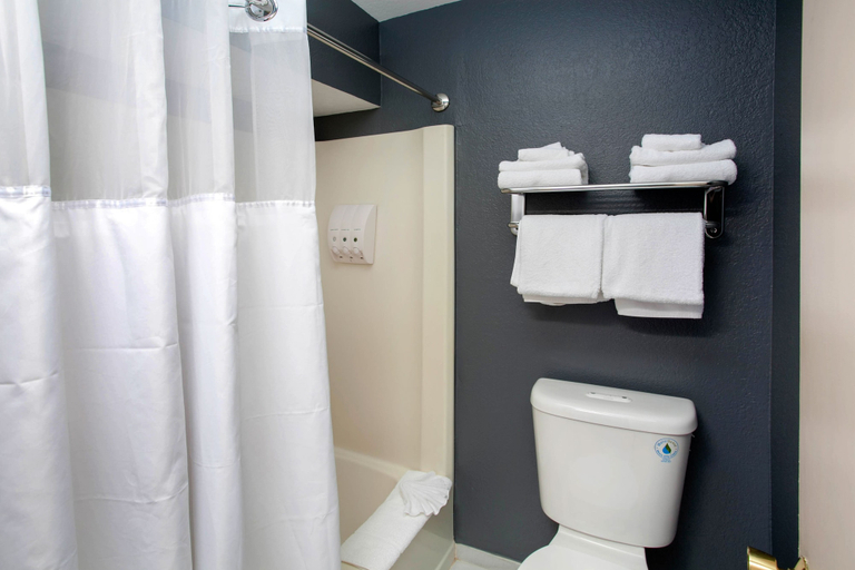 Bathroom 5, Inn At Seaside, Clatsop