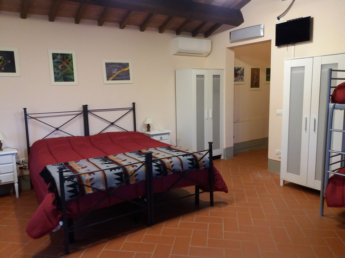 Bedroom 2, Casa di Zela, Pistoia