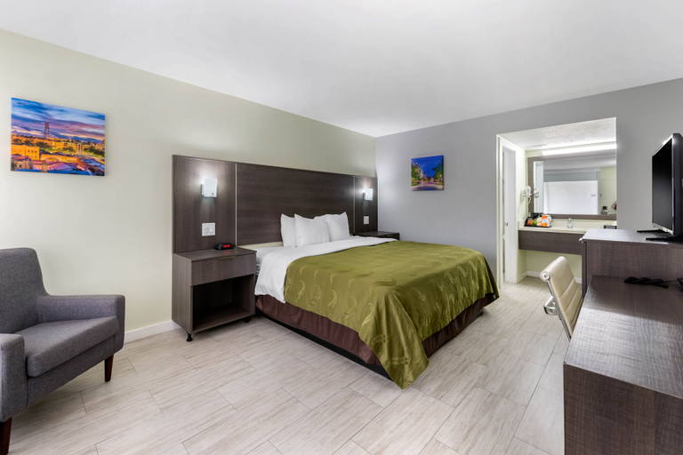 Bedroom 4, Quality Inn University North I-75, Alachua