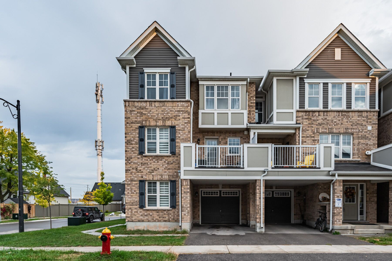 Exterior & Views 2, Milton boutique Home, Halton