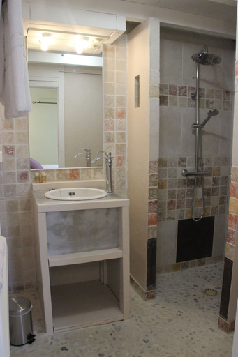Bathroom 5, Hameau Fleur de Pierres B&B, Vaucluse