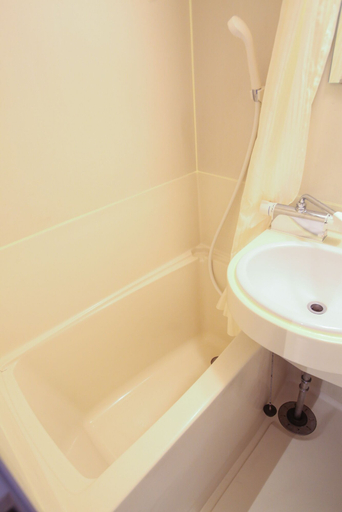 Bathroom 5, N.33 Hakata Sta. River Side, Fukuoka