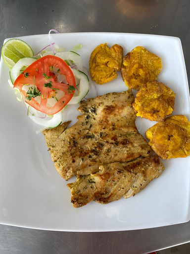 Food & Drinks 5, Soga Hostal, Manta
