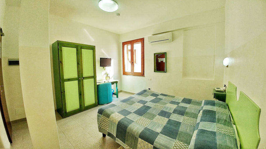 Bedroom 4, Meridiana, Medio Campidano