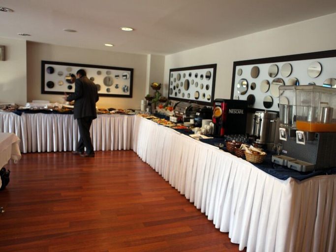 Food & Drinks 4, Sun Inn Hotel, İskenderun