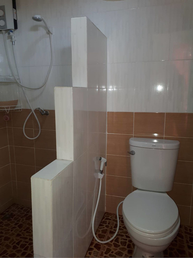 Bathroom 3, Dome Resort, Sena