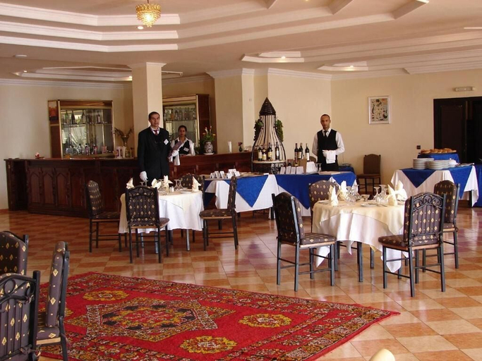 Food & Drinks 5, Atlantique Panorama, Safi