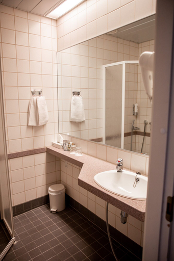 Bathroom 4, Hotel Kokkola, Central Ostrobothnia