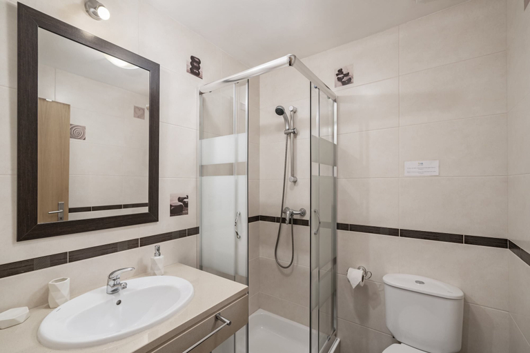 Bathroom 4, Garajau III by An Island Apart, Santa Cruz