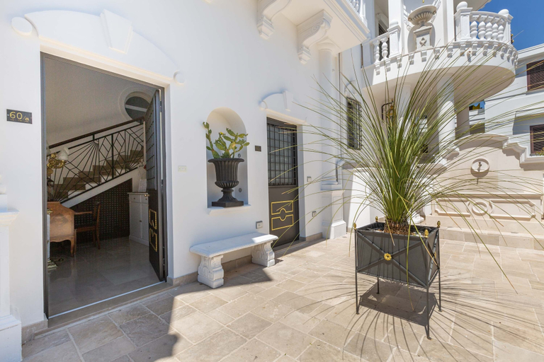 Exterior 3, 2448 Palazzo Montagna - Suite by Barbarhouse, Lecce