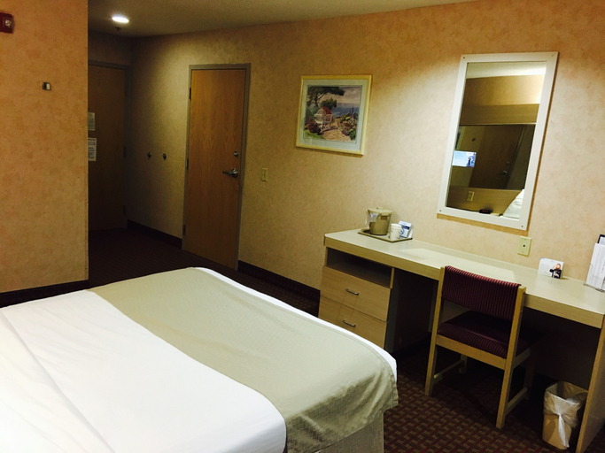 Bedroom 3, Microtel Inn & Suites by Wyndham Baldwinsville/Syracuse, Onondaga