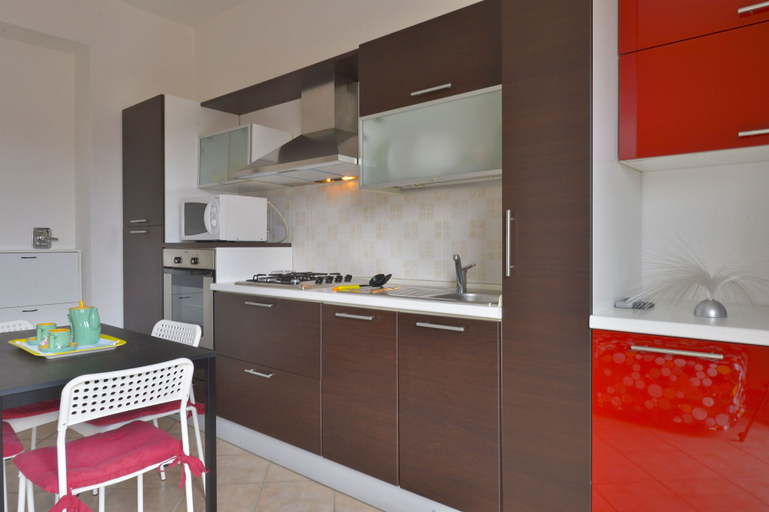 Others 5, Eagle View Apartment, Bologna