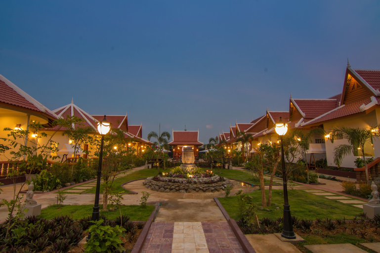 Exterior & Views 2, Ravorn Villa Boutique, Svay Pao