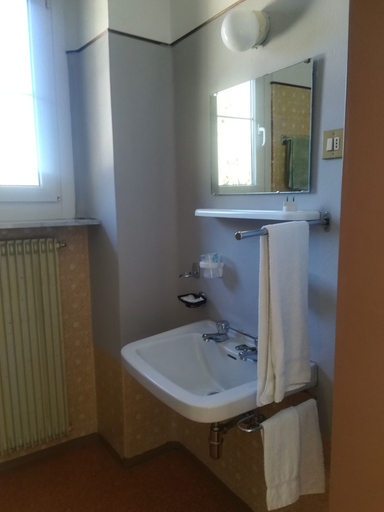Bathroom 5, Hotel Roen Ruffrè-Mendola, Trento