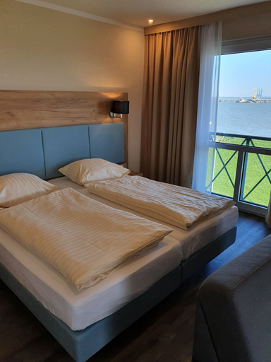 Bedroom 3, Nordseehotel, Wilhelmshaven