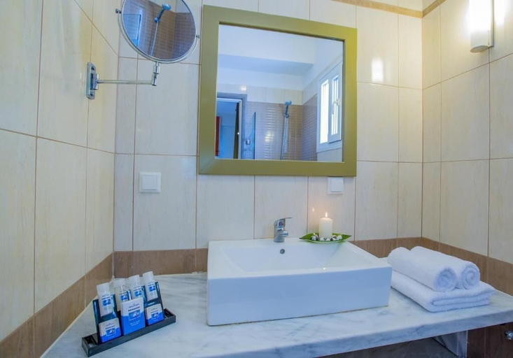 Bathroom 4, Orizontas Residences, Epirus