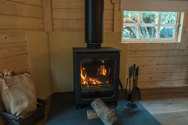 Others 5, Punch Tree Cabins, Outdoor Bath & Wood Burner, South Lanarkshire