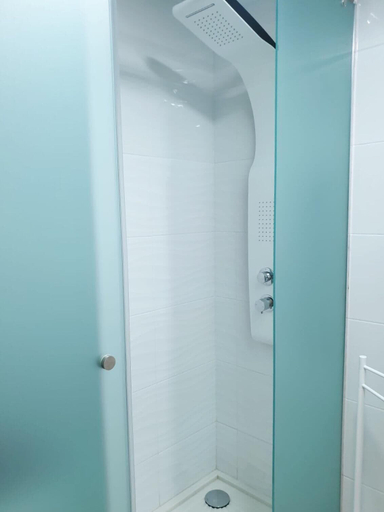 Bathroom 4, Almansa Seaview by Canary365, Las Palmas