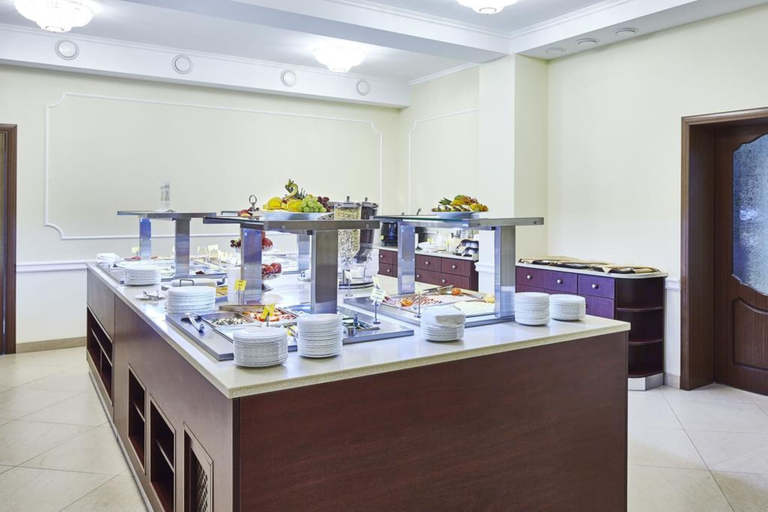 Food & Drinks 5, Slavyanka Hotel, North-Eastern
