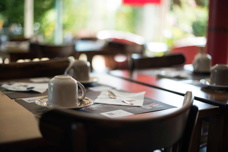 Food & Drinks 5, Brit Hotel Du Perche, Eure-et-Loir