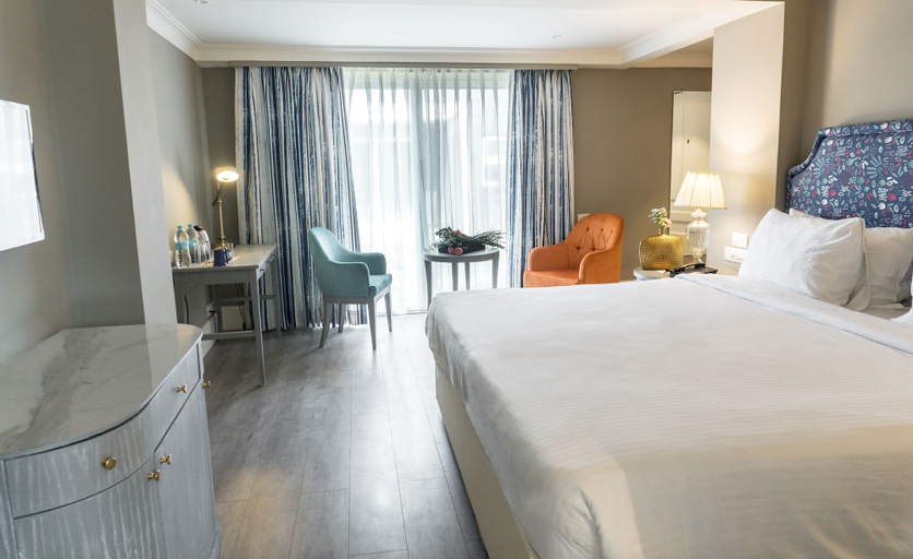 Bedroom 3, Amatra By the Ganges, Hardwar