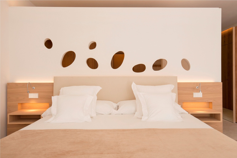 Bedroom 3, Convent de la Missio Boutique Hotel GL, Adults Only – Preferred Hotels & Resorts, Baleares