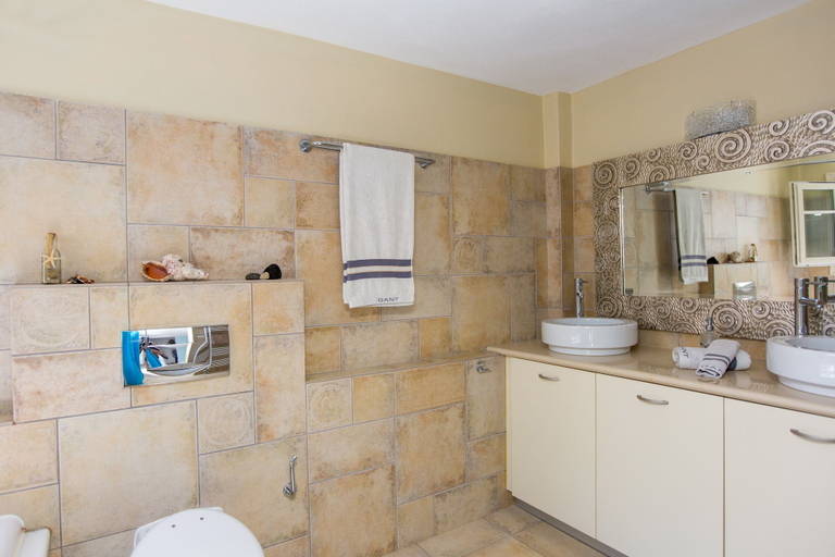 Bathroom 4, villa victor 2, South Aegean