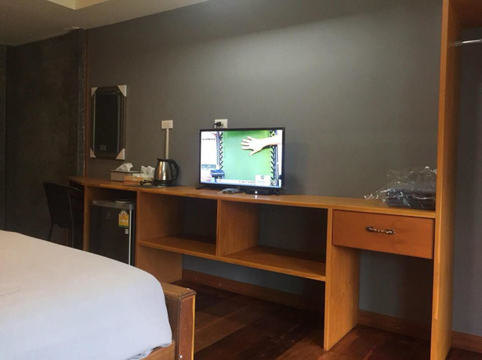 Bedroom 3, Pobruk Resort, Tha Bo