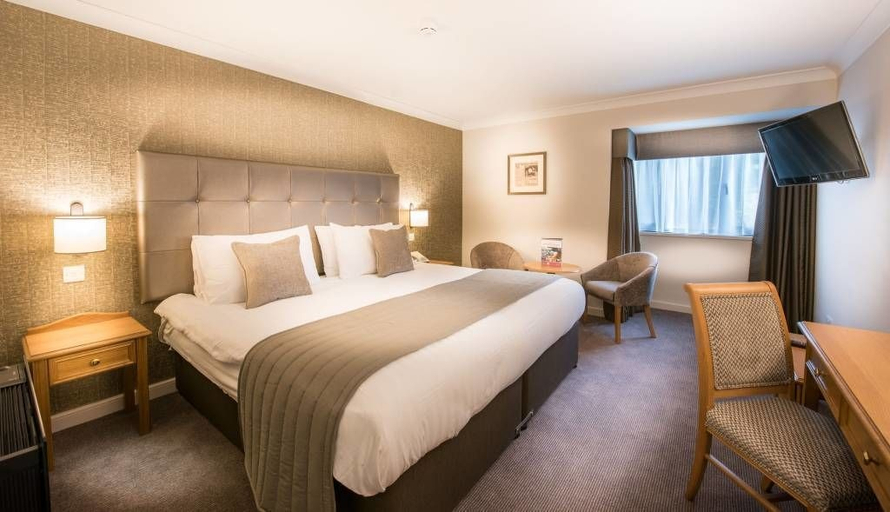 Bedroom 4, Westmead Hotel, Worcestershire