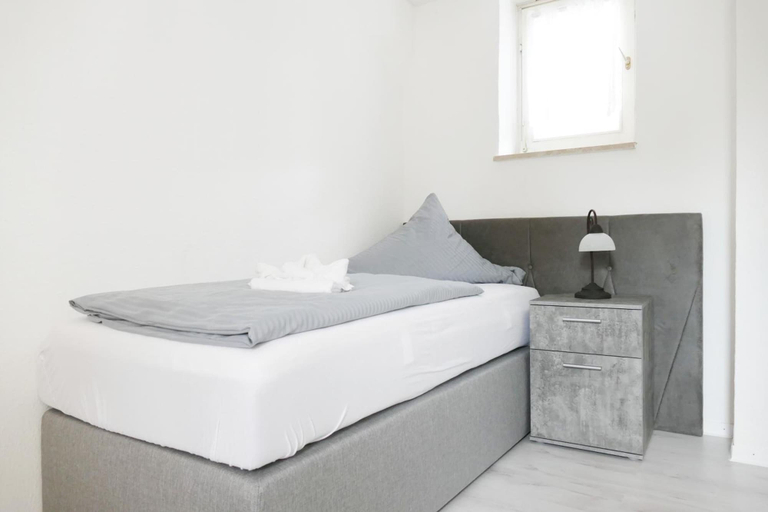 Bedroom 3, Hotel Weserstuben, Holzminden
