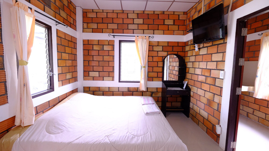 Bedroom 2, Baan Kwan Charoen Bungalow, Ko Samui
