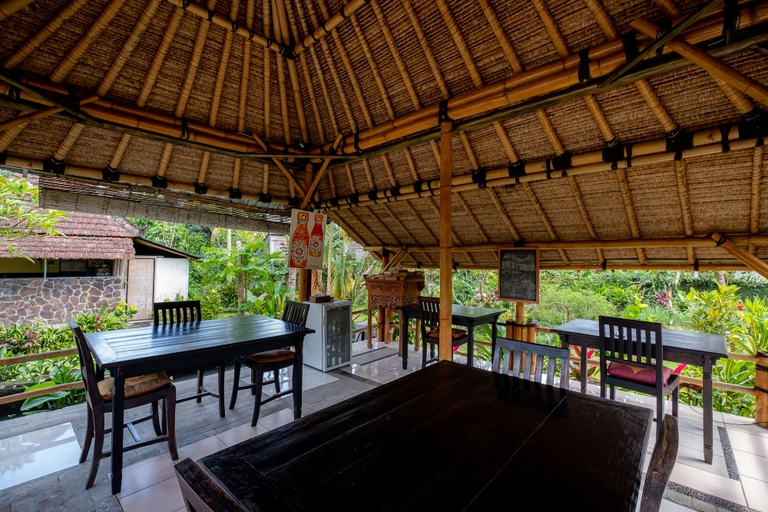 Food & Drinks 5, Villa Manuk, Buleleng