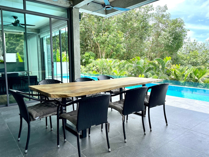 Food & Drinks 5, Baan Saint Tropez Villas Kata Beach, Pulau Phuket
