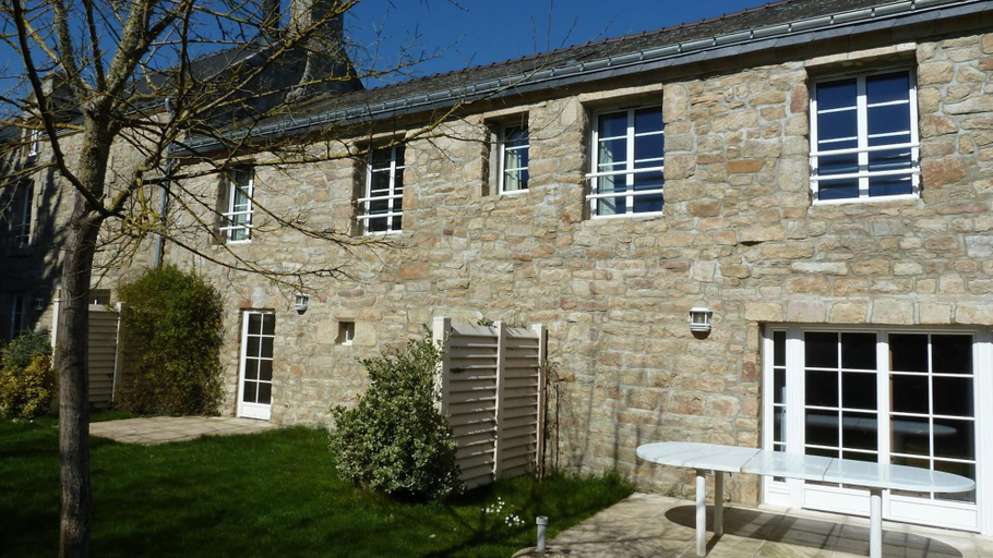 Exterior & Views 2, Le Clos Saint Aubin - Chambres d'hôtes, Morbihan
