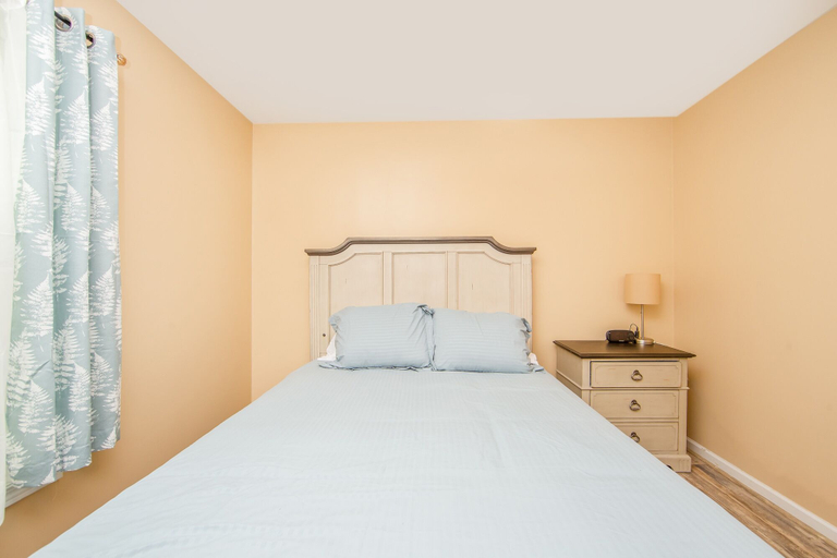 Bedroom 3, The Strickland Stopover, Cumberland