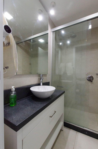 Bathroom 4, Espectacular Depto en SkyTower, Asunción