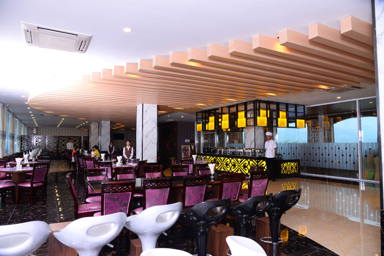 Food & Drinks 4, Royal Hinthar Hotel, Mawlamyine