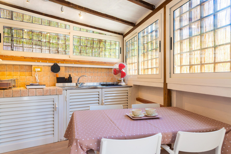 Private kitchenette 5, Appartamento A Due Passi dal Mare, Livorno
