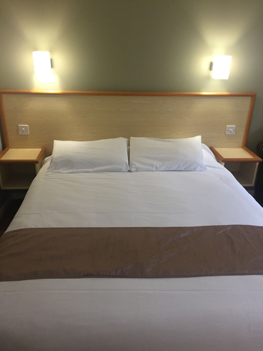 Bedroom 3, Redwings Lodge Uppingham, Rutland