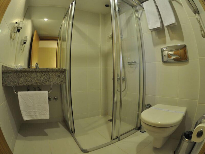 Bathroom 3, Sun Inn Hotel, İskenderun